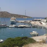 Studio Poseidon شقة فندقية