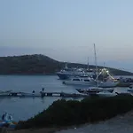 Studio Poseidon شقة فندقية ليبسوي