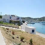 Studio Poseidon شقة فندقية