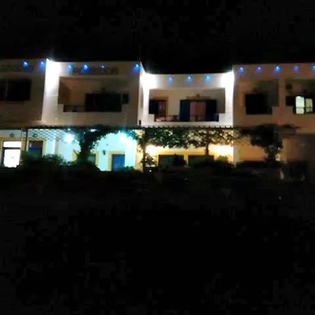 Studio Poseidon Apartmanhotel *