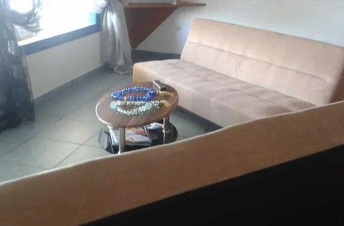 Studio Poseidon * Lipszí