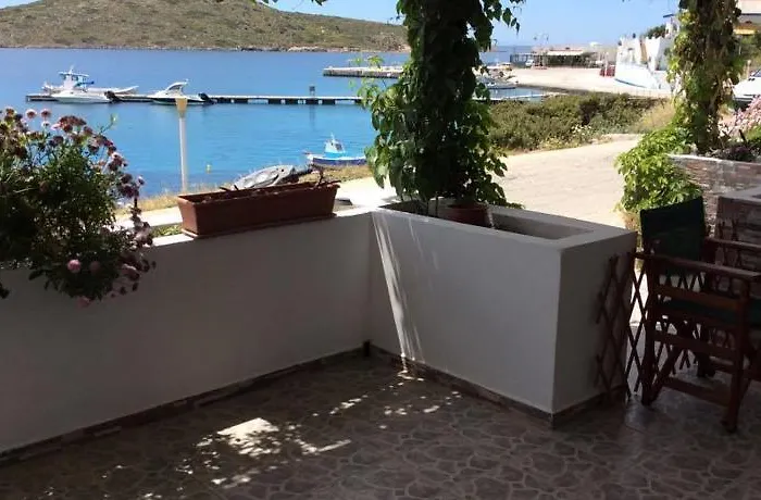 Studio Poseidon * Lipszí