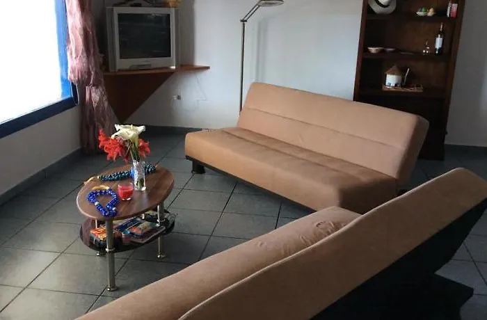 Studio Poseidon * Lipszí