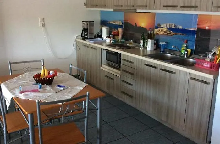 Apartmanhotel Studio Poseidon *