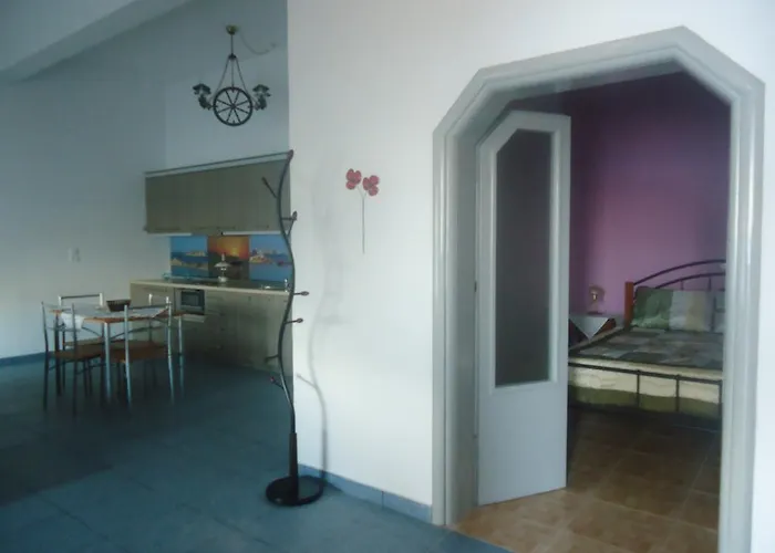 Studio Poseidon Apartmanhotel *