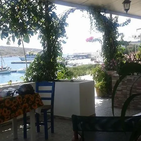 Studio Poseidon Aparthotel *