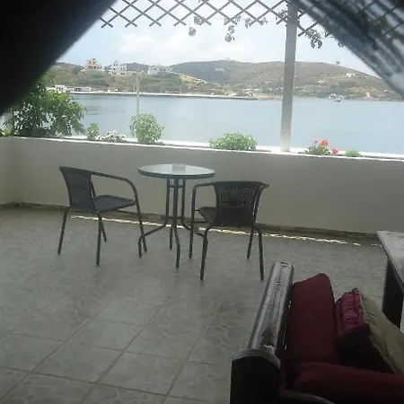 Studio Poseidon Aparthotel *