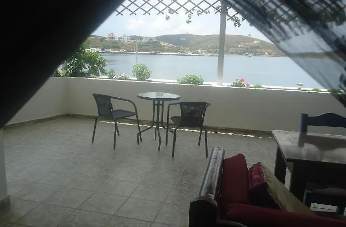 Studio Poseidon Aparthotel *